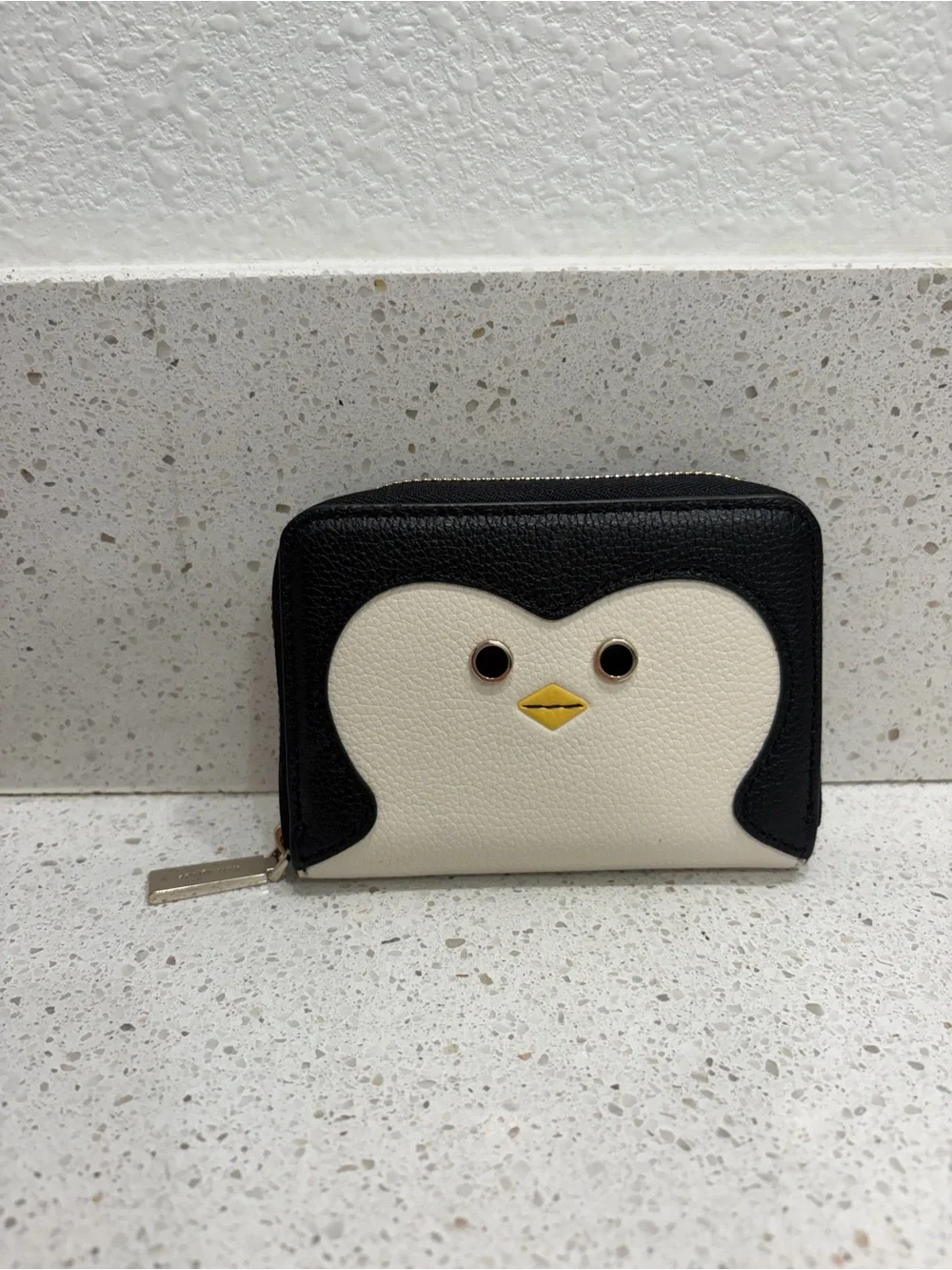 Kate Spade Morty Penguin Zip Around Card Case K9524 EUC Small Wallet